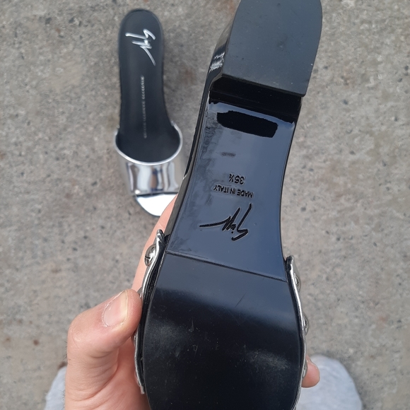 New Giuseppe zanotti platform heels - Picture 4 of 5